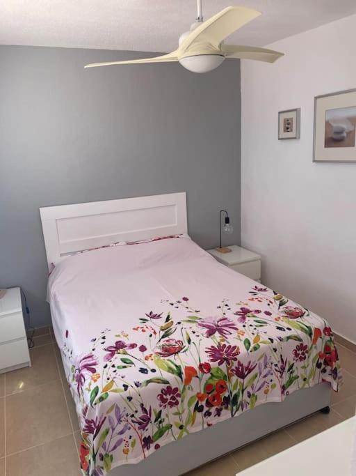 Palm Villa 1 Bed Apartment Overlooking Golf Course San Miguel de Abona Eksteriør bilde