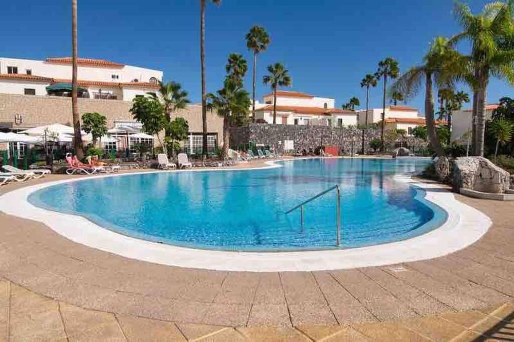 Palm Villa 1 Bed Apartment Overlooking Golf Course San Miguel de Abona Eksteriør bilde